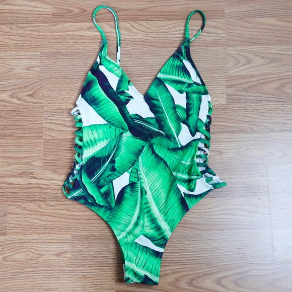 Charlotte Russe Other - TROPICAL ONE PIECE SWIMSUIT!